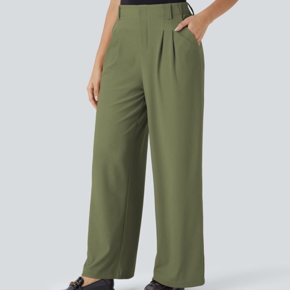 High Waisted Plicated Side Pocket Wide Leg Micro Waffle Work Pants - Picture 4 of 4
